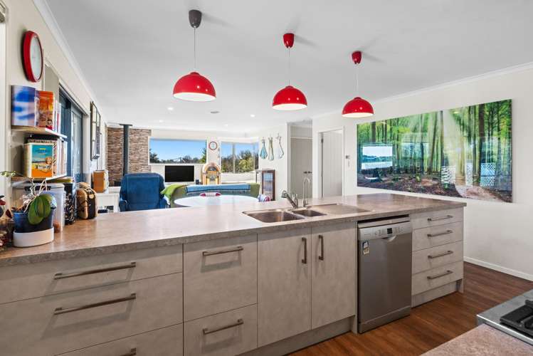 30 Mountain View Drive Manakau_2