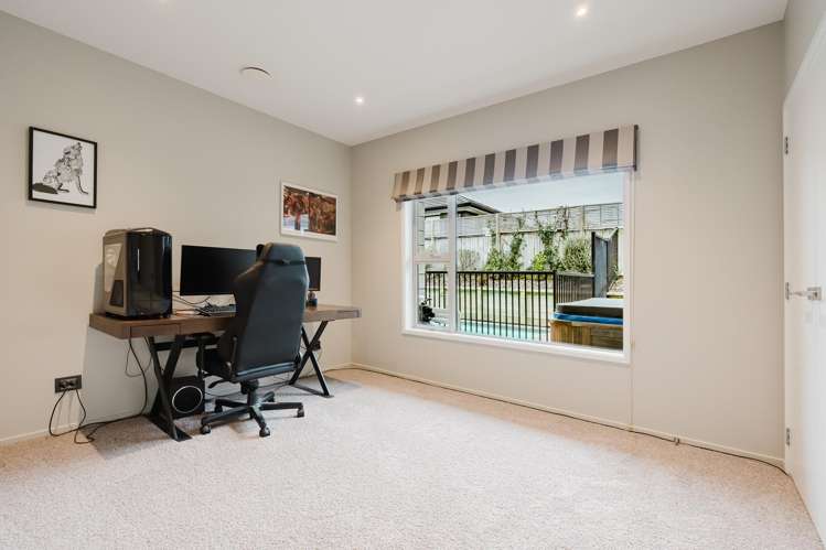 26 Evergreen Rise Grandview Heights_23