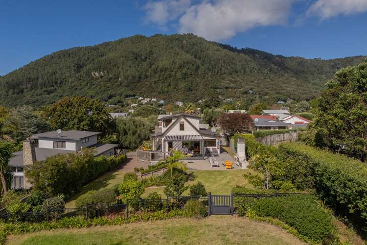 9 Britannia Dell Pauanui_13