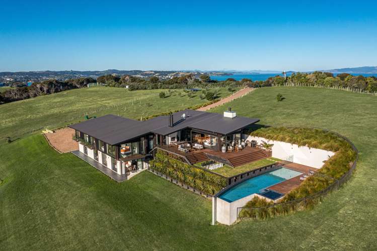 62 Park Point Drive Waiheke Island_1