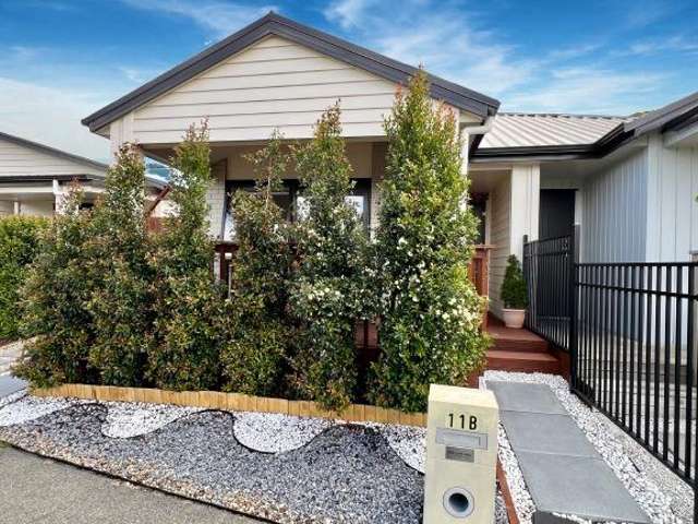 3 Bed, 2 Bath - Karaka, Papakura, Auckland.