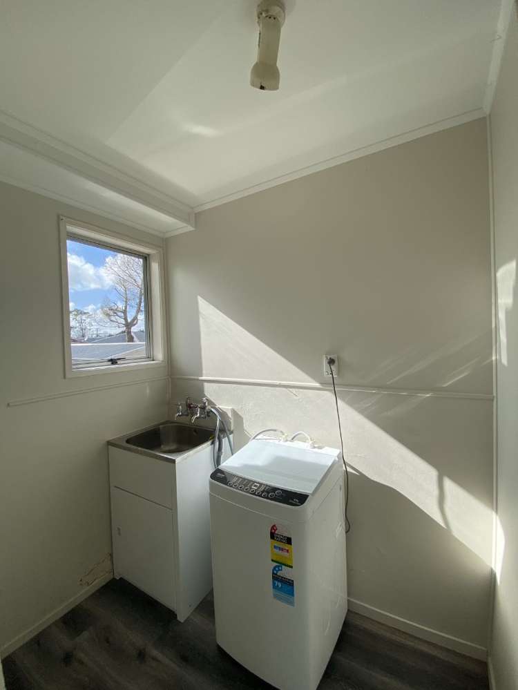 8 Sabot Place Massey_5