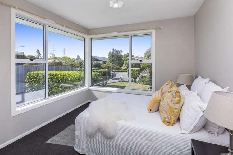 57 Denise Crescent Hornby_9