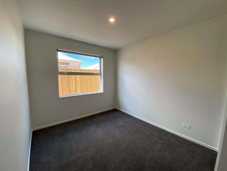9 Harlequin Drive 11103_9