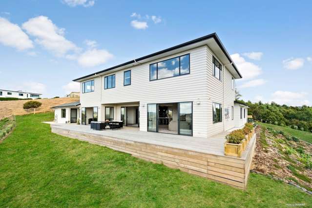 764 Redoubt Road Flat Bush_4