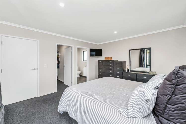66 Hungerford Drive Rolleston_12