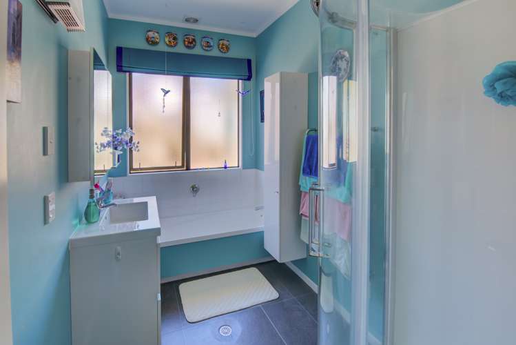 5 Ranui Terrace Tawa_9