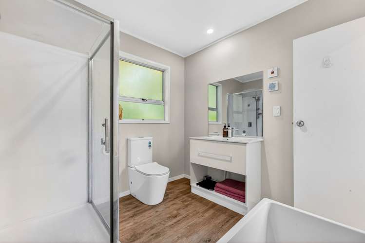 69 Kia Ora Road Beach Haven_11