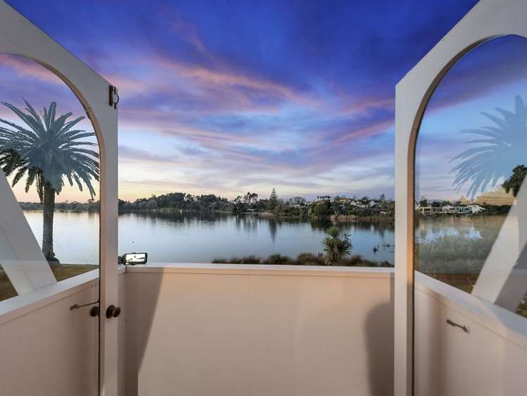 58a Lake Crescent Hamilton Lake_13