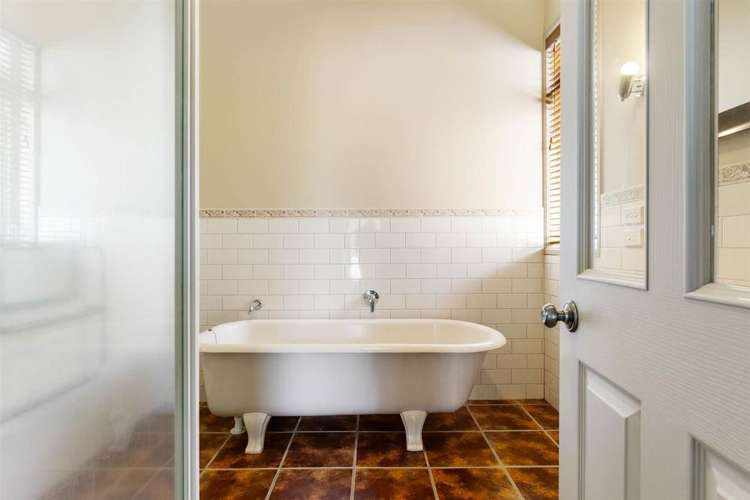 111 Kaitemako Road Welcome Bay_15