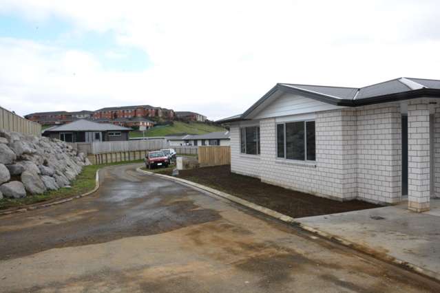 1 Totarahoe Lane Whalers Gate_1