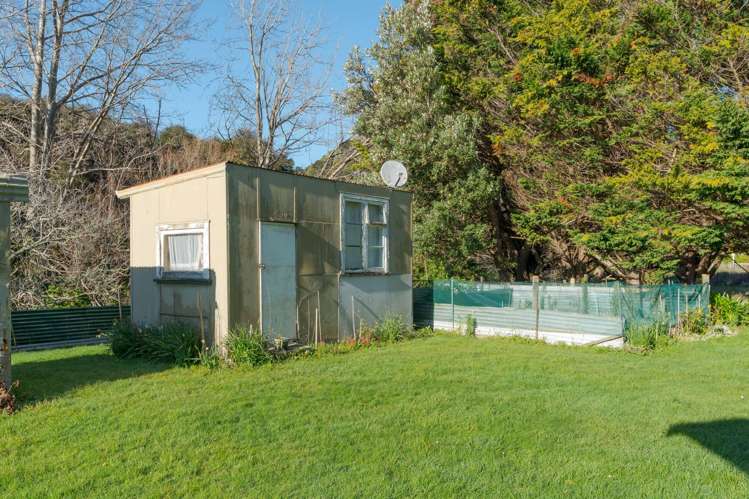 5421 Masterton Castlepoint Rd, Tinui_18