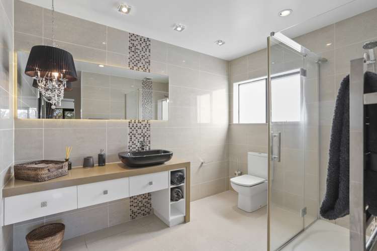 305 Sturges Road Henderson Valley_10