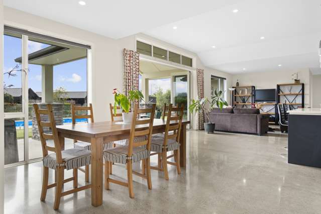 13 Alan Livingston Drive Cambridge_3