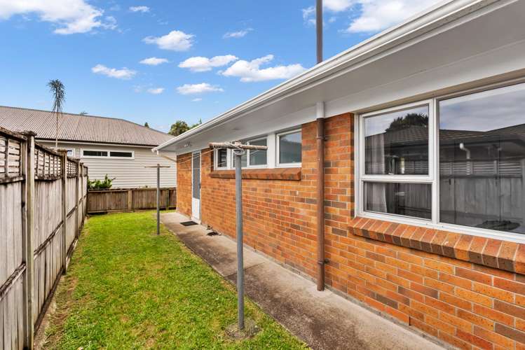 3/5 Brighton Road Kensington_15