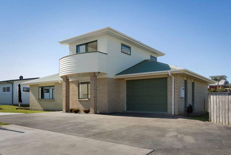 6a Surfers Avenue Waihi Beach_26