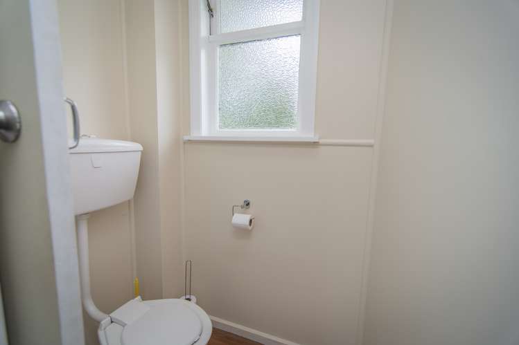 29 Macdonald Street Waimataitai_14