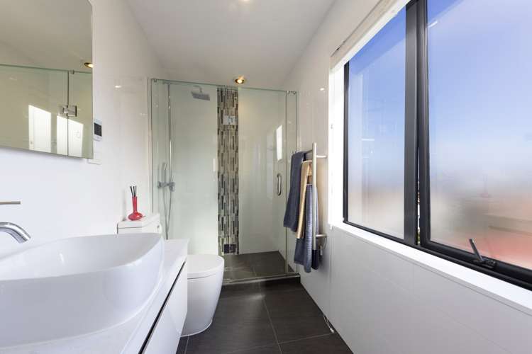 27a Athens Road Onehunga_12