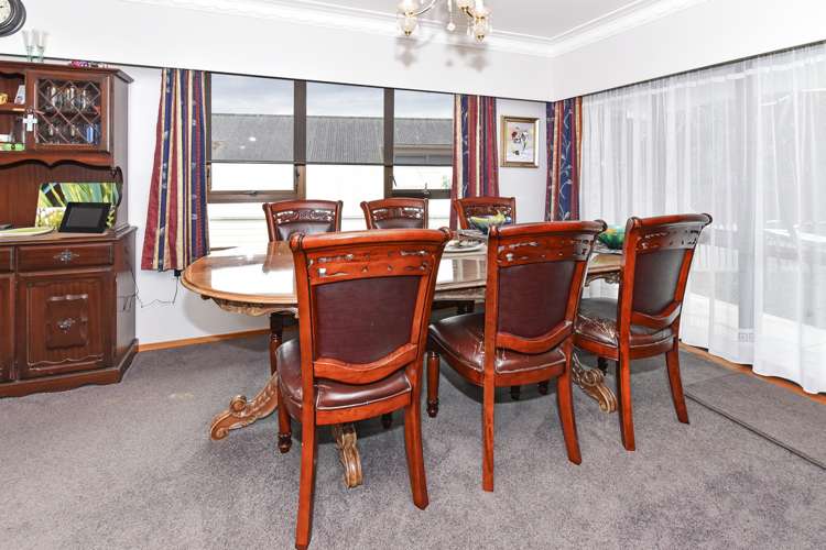 1 Kingsclere Place Goodwood Heights_5