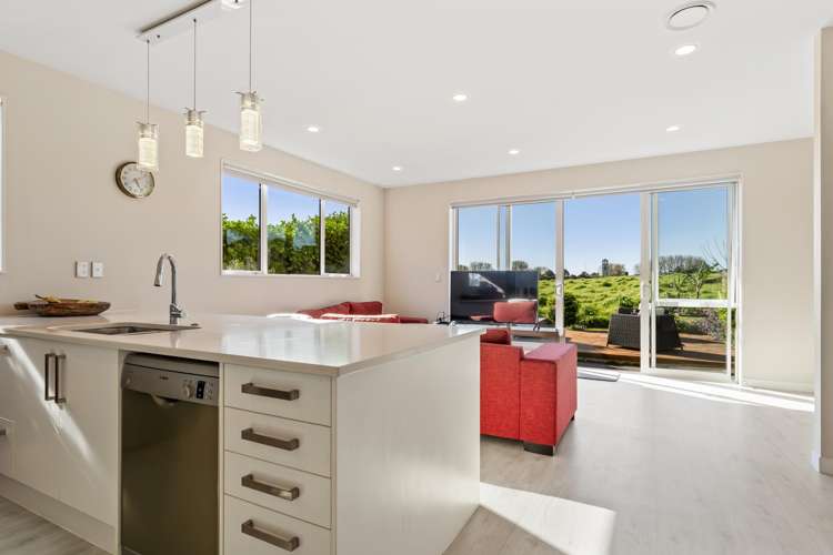 29 Kaipuke Crescent Gulf Harbour_4