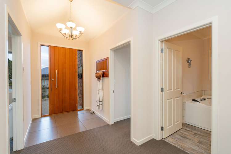 62 Glenroy Park Drive Waikiwi_10