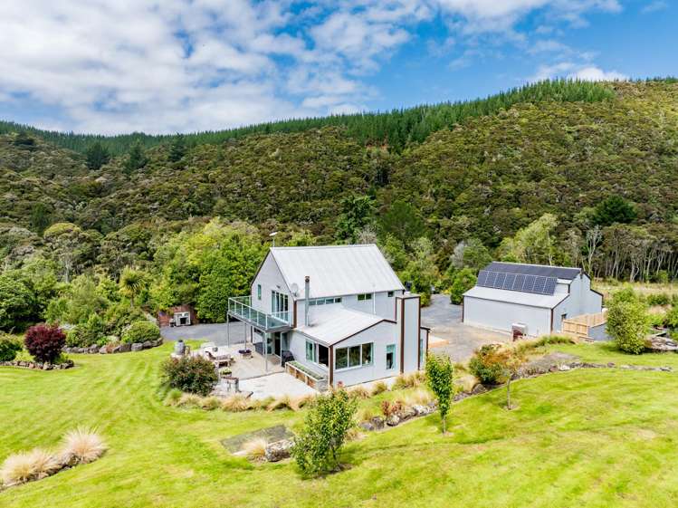 515 Silverstream Valley Road, North Taieri_1