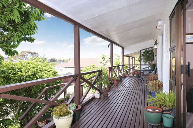 2/128 Barrack Road Mt Wellington_1