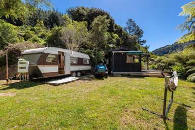 1085 Kenepuru Road, Raspberry Bay_1