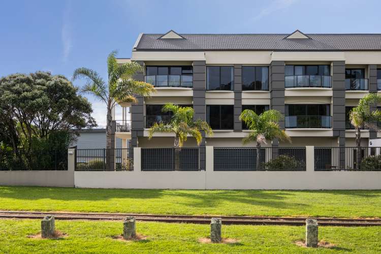 218/2 Reads Quay Gisborne_16