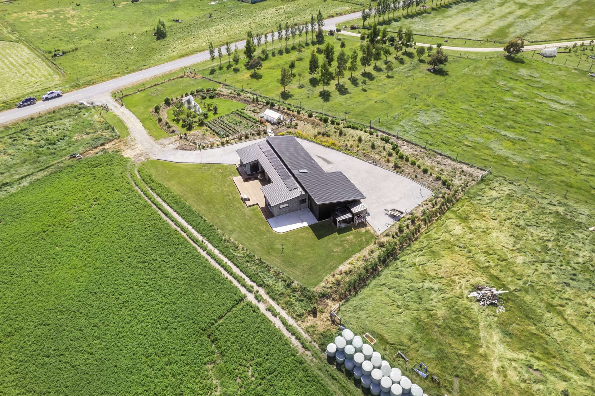 162 Ruffell Road Westland Surrounds_0