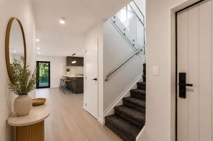 27A Fairmount Road Titirangi_15