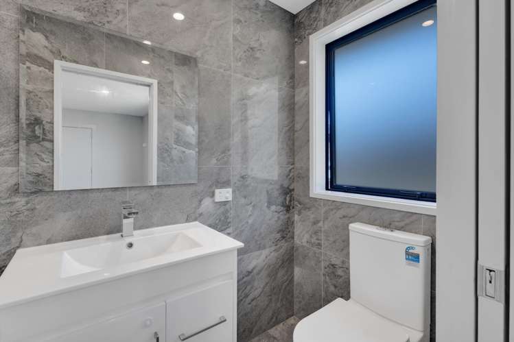 8A Frederick Place Whalers Gate_14