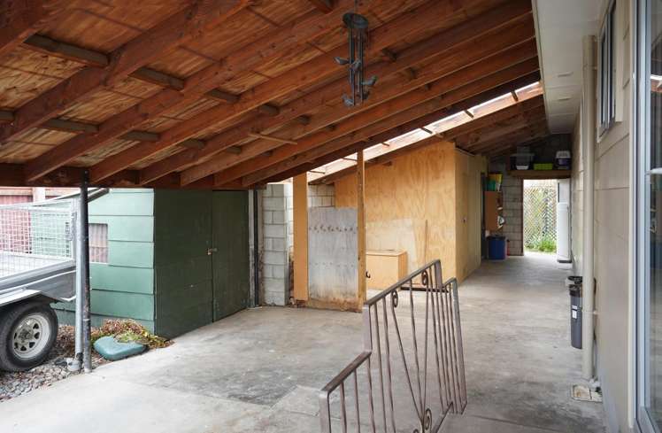 8 Leslie Street Culverden_20