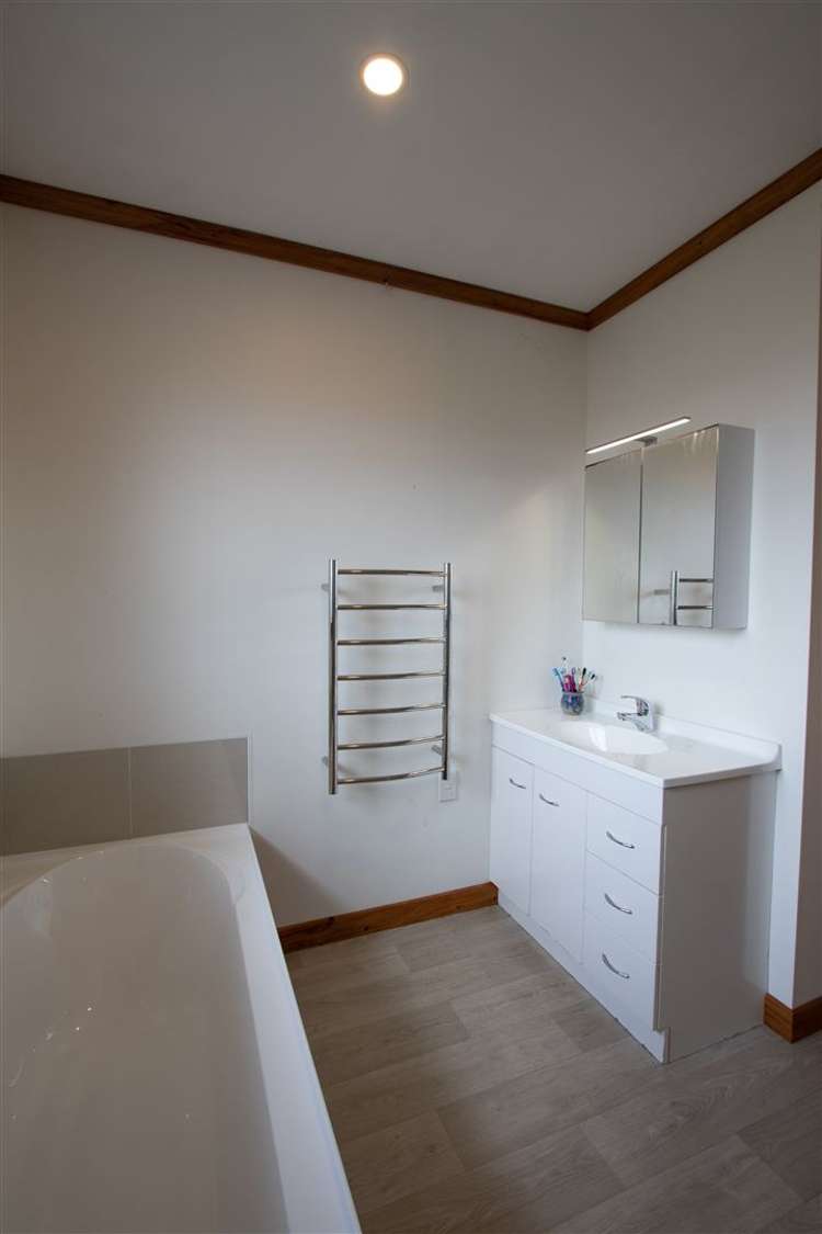 210 Revell Street Hokitika_7