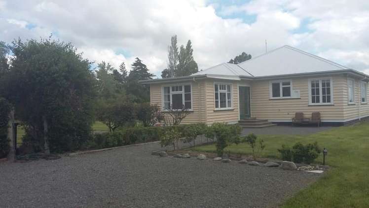 753 Creyke Road Darfield_9