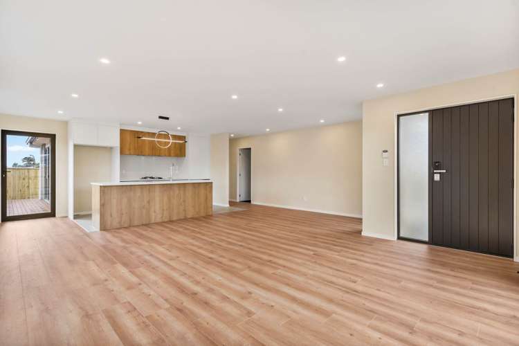 4 Paapaka Way Waiuku_6