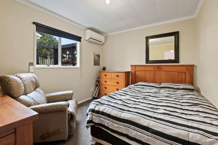 39b Brian Crescent Stanmore Bay_8