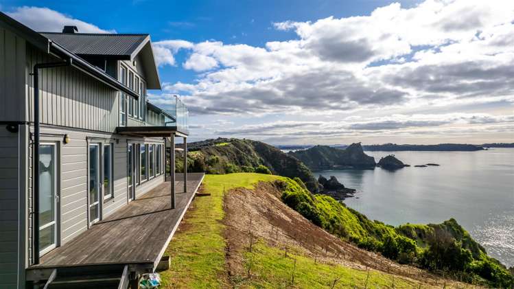 96 Pukematu Lane Russell_17