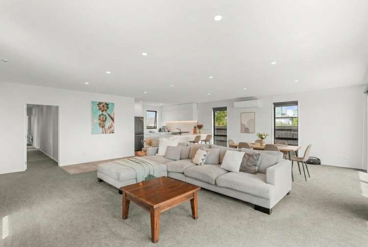 139 Springs Road Hornby_9