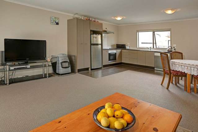 68/172 McLeod Road Te Atatu South_2