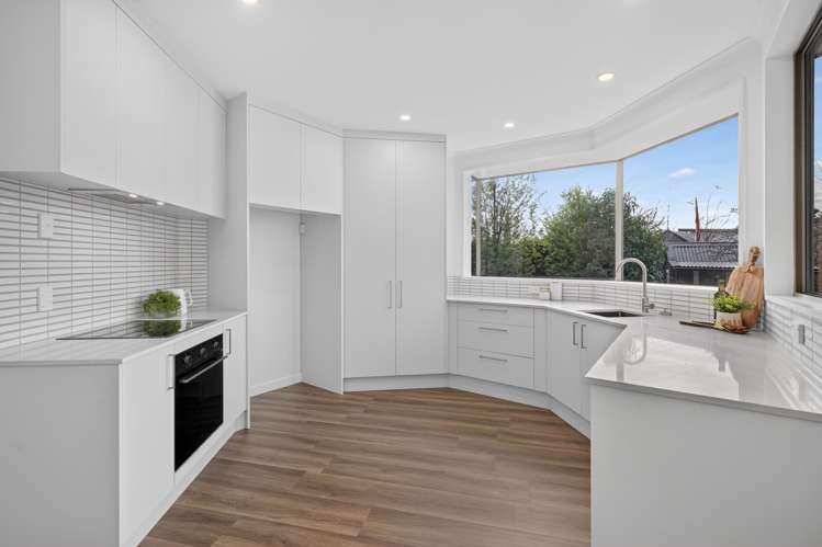 28 Burwood Road Burwood_5
