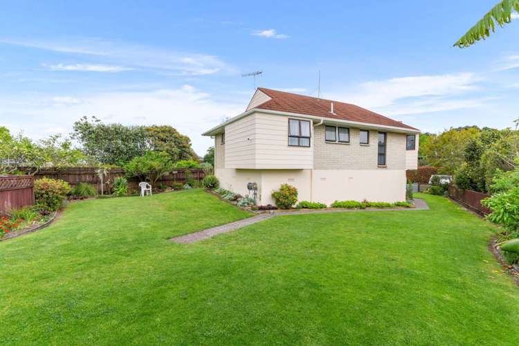 16 Graham Street One Tree Point_23