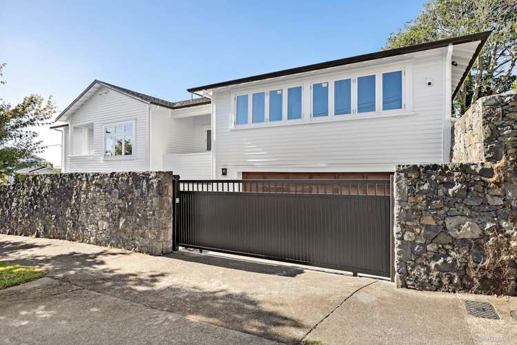 110 Saint Andrews Road Epsom_25