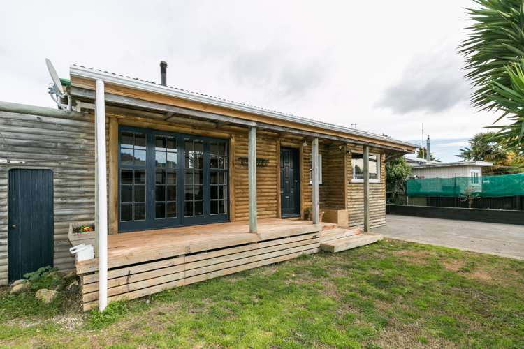 802 Lyell Street Akina_24