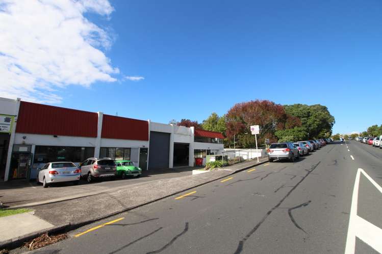 8/38 Parkway Drive Albany_1