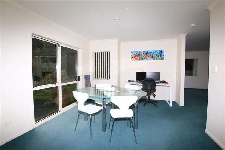 12 Chettle Court New Lynn_4