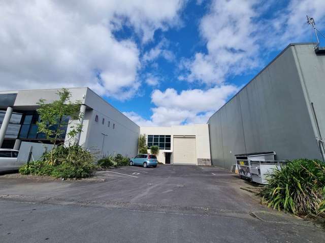 Unit D/4-6 Link Drive Wairau Valley_2