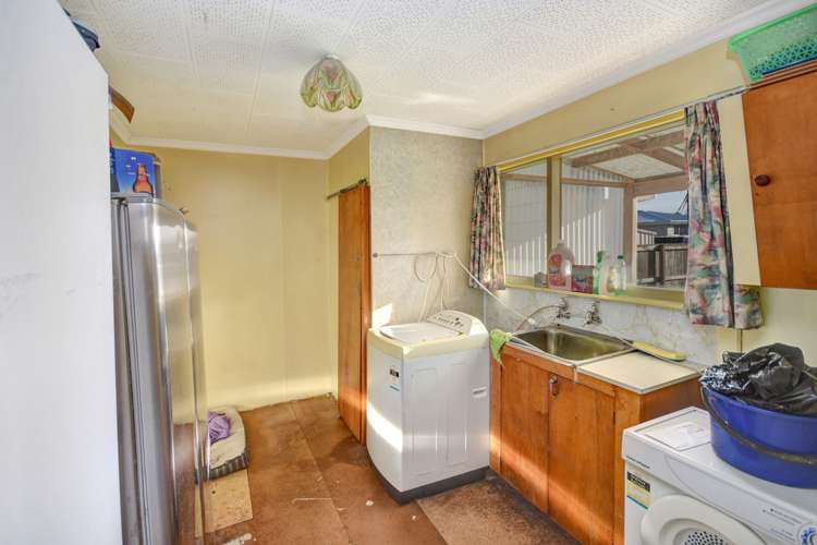 67 Botha Street Tainui_8