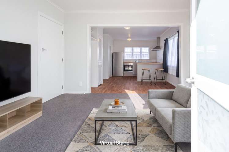 934A Oliphant Road_1