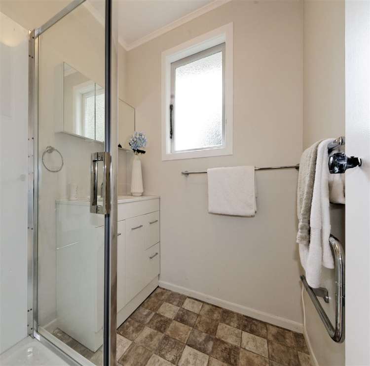 25 Smythe Road Henderson_13